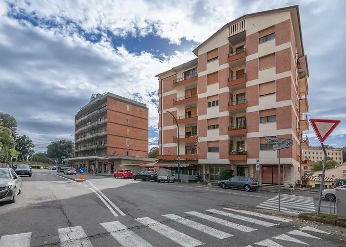 Guesthost - Comfy Flat Steps Away From Station *