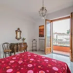 Guesthost - Comfy Flat Steps Away From Station Σιένα