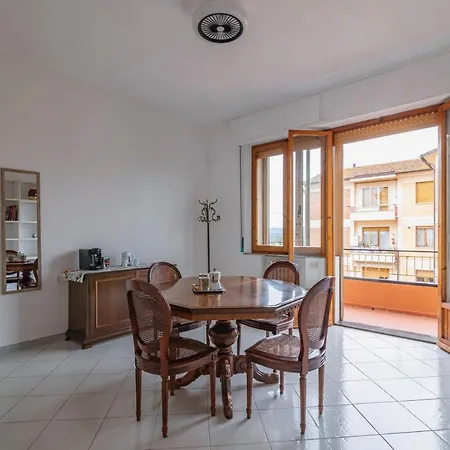 Apartament Comfy Flat Steps Away From Station! Siena